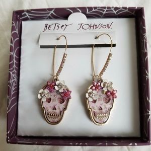 Betsey Johnson Skull Floral Sparky